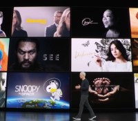 Tim Cook devant le line-up d'Apple TV+ à son lancement // Source : Screenshot Frandroid de la conférence Apple