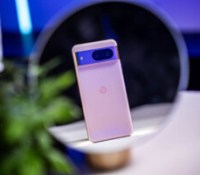 Le Google Pixel 8 // Source : Chloé Pertuis pour Frandroid