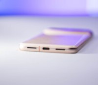 Le Google Pixel 8 // Source : Chloé Pertuis pour Frandroid