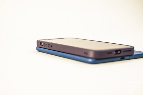 L'iPhone 11 Pro Max et le Kindle 2022 d'Amazon // Source : Frandroid