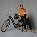 Ce nouveau poncho Decathlon vous promet une visibilité optimale la nuit sur votre vélo électrique Ce nouveau poncho Decathlon vous promet une visibilité optimale la nuit sur votre vélo électrique