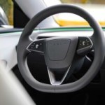 Ce petit détail pourrait priver les Tesla du statut de voitures les plus sûres au monde Ce petit détail pourrait priver les Tesla du statut de voitures les plus sûres au monde