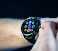 La Xiaomi Watch 2 Pro // Source : Chloé Pertuis - Frandroid La Xiaomi Watch 2 Pro // Source : Chloé Pertuis - Frandroid