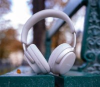 Le casque Bose QuietComfort Ultra Headphones // Source : Brice Zerouk - Frandroid Le casque Bose QuietComfort Ultra Headphones // Source : Brice Zerouk - Frandroid