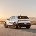 Pourquoi cette voiture électrique totalement bluffante devrait plaire aux amoureux de gros moteurs thermiques Pourquoi cette voiture électrique totalement bluffante devrait plaire aux amoureux de gros moteurs thermiques