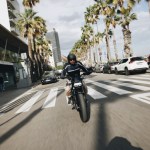 On a essayé la moto électrique la moins chère d&rsquo;ex Harley-Davidson : tout en puissance et sensations garanties