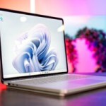 Microsoft compte métamorphoser ses Surface : nouveau design, nouvelle puce, et tout un tas de nouveautés Microsoft compte métamorphoser ses Surface : nouveau design, nouvelle puce, et tout un tas de nouveautés
