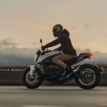 Zero double l’autonomie de son excellente moto électrique S avec un choix très discutable Zero double l’autonomie de son excellente moto électrique S avec un choix très discutable