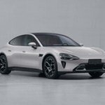 Pour faire mieux que Tesla, le patron de Xiaomi a conduit plus de 150 voitures Pour faire mieux que Tesla, le patron de Xiaomi a conduit plus de 150 voitures