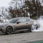 Pourquoi il faut payer un supplément pour recharger une Maserati électrique sur certaines bornes Pourquoi il faut payer un supplément pour recharger une Maserati électrique sur certaines bornes