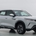 Le plus grand concurrent de Tesla veut frapper fort avec ce SUV compact et abordable Le plus grand concurrent de Tesla veut frapper fort avec ce SUV compact et abordable