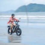 Deux moteurs, deux batteries : ce speedbike a de la puissance à revendre Deux moteurs, deux batteries : ce speedbike a de la puissance à revendre