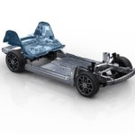La voiture Tesla à bas prix s&rsquo;éloigne, le constructeur fait marche arrière sur le Gigacasting