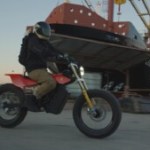 Cette moto électrique au look branché arrive bientôt chez nous à un prix vraiment abordable Cette moto électrique au look branché arrive bientôt chez nous à un prix vraiment abordable