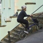 Voici l’idée ingénieuse de Brompton pour rendre ses vélos (électriques) pliants bien plus polyvalents