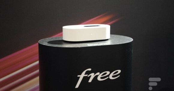 Free Freebox Ultra // Source : Arnaud Gelineau - Frandroid