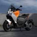 Ce scooter électrique n’est pas un BMW CE 04 : c’est un maxi-scooter encore mieux et à un prix canon Ce scooter électrique n’est pas un BMW CE 04 : c’est un maxi-scooter encore mieux et à un prix canon