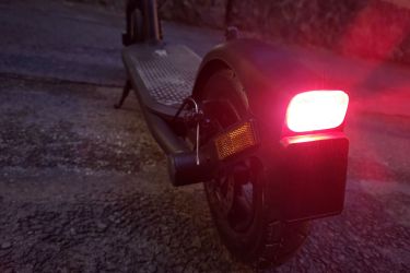 Oze E-Speed feu arrière