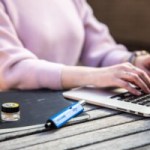 Attention quand vous vapotez en utilisant un PC Attention quand vous vapotez en utilisant un PC