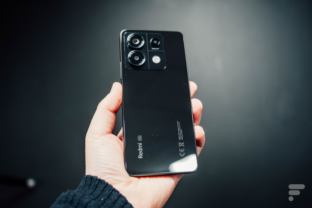 Le Xiaomi Redmi Note 13 Pro 5G // Source : Robin Wycke pour Frandroid Le Xiaomi Redmi Note 13 Pro 5G // Source : Robin Wycke pour Frandroid
