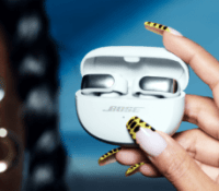 Les Bose Ultra Open Earbuds // Source : Bose