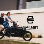 Un vélo électrique capable de transporter 5 personnes ? C’est possible, en voici la preuve Un vélo électrique capable de transporter 5 personnes ? C’est possible, en voici la preuve