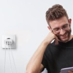33 % de remise pour ce chargeur rapide 65 W, capable de recharger 3 appareils en même temps 33 % de remise pour ce chargeur rapide 65 W, capable de recharger 3 appareils en même temps
