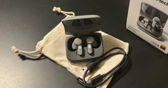Les Audio-Technica ATH-TWX7 // Source : Olivier Pastor pour Frandroid Les Audio-Technica ATH-TWX7 // Source : Olivier Pastor pour Frandroid