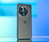 Le OnePlus 12R // Source : Chloé Pertuis pour Frandroid Le OnePlus 12R // Source : Chloé Pertuis pour Frandroid