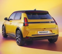 Renault 5 E-Tech Electric // Source : Renault