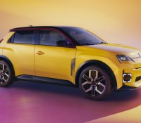 Renault 5 E-Tech Electric // Source : Renault