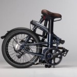 Ce nouveau vélo électrique Decathlon ultra pratique et abordable se déplie en une seconde Ce nouveau vélo électrique Decathlon ultra pratique et abordable se déplie en une seconde