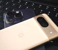 Pixel 8 et iPhone 14 Pro