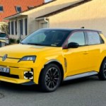 La Renault 5 E-Tech électrique roule déjà et ne passe clairement pas inaperçue La Renault 5 E-Tech électrique roule déjà et ne passe clairement pas inaperçue