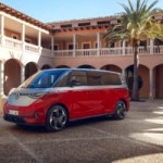 Volkswagen veut vous faire oublier les SUV avec l’ID. Buzz GTX hyper performant et sa batterie XXL Volkswagen veut vous faire oublier les SUV avec l’ID. Buzz GTX hyper performant et sa batterie XXL