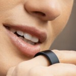 Cette bague connectée pas comme les autres vous permet de discuter avec elle Cette bague connectée pas comme les autres vous permet de discuter avec elle