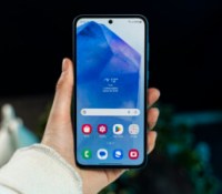 Samsung Galaxy A55 // Source : Chloé Pertuis pour Frandroid