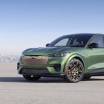 Ford améliore largement sa Mustang Mach-E électrique avec toutes ces nouveautés : autonomie, recharge rapide, etc. Ford améliore largement sa Mustang Mach-E électrique avec toutes ces nouveautés : autonomie, recharge rapide, etc.