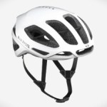 Sécurisant, ce nouveau casque vélo Decathlon a été conçu par l’équipe professionnelle Decathlon AG2R La Mondiale Sécurisant, ce nouveau casque vélo Decathlon a été conçu par l’équipe professionnelle Decathlon AG2R La Mondiale