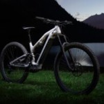 Avec son prix maîtrisé, le nouveau VTT électrique de Decathlon va défier les spécialistes Avec son prix maîtrisé, le nouveau VTT électrique de Decathlon va défier les spécialistes