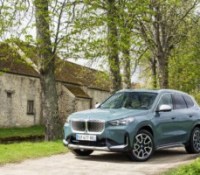 BMW iX1 eDrive20 // Source : Jean-Baptiste Passieux - Frandroid