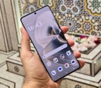 Motorola Edge 50 Pro // Source : Frandroid