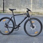On a roulé avec le premier vélo électrique de Sharp : 100 % démontable, 100 % trop cher On a roulé avec le premier vélo électrique de Sharp : 100 % démontable, 100 % trop cher