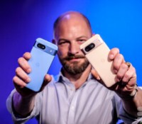 Google Pixel 8a et Pixel 8 // Source : Chloé Pertuis - Frandroid