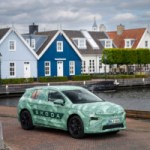 Voici la Skoda Elroq électrique : la voiture électrique la moins chère du constructeur avec une autonomie digne d’une routière Voici la Skoda Elroq électrique : la voiture électrique la moins chère du constructeur avec une autonomie digne d’une routière