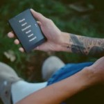 Si vous êtes très accro à votre smartphone, voici un nouveau smartphone très « minimaliste »