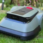Test de l&rsquo;Ecovacs Goat GX-600 : la tondeuse-robot sans installation