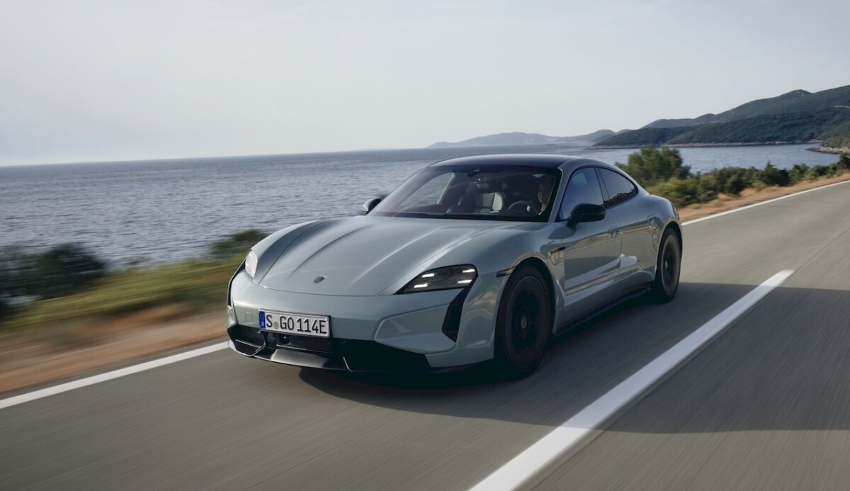 La Porsche Taycan fut la voiture électrique d'occasion la plus vendue l'an dernier dans le pays avec plus de 1 000 transaction ! La Porsche Taycan fut la voiture électrique d'occasion la plus vendue l'an dernier dans le pays avec plus de 1 000 transaction !