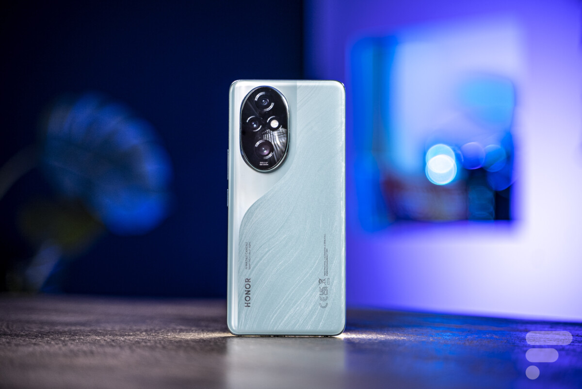 Le Honor 200 Pro // Source : Chloé Pertuis pour Frandroid Le Honor 200 Pro // Source : Chloé Pertuis pour Frandroid