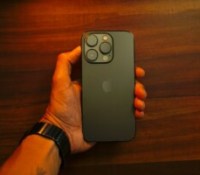 iPhone Apple